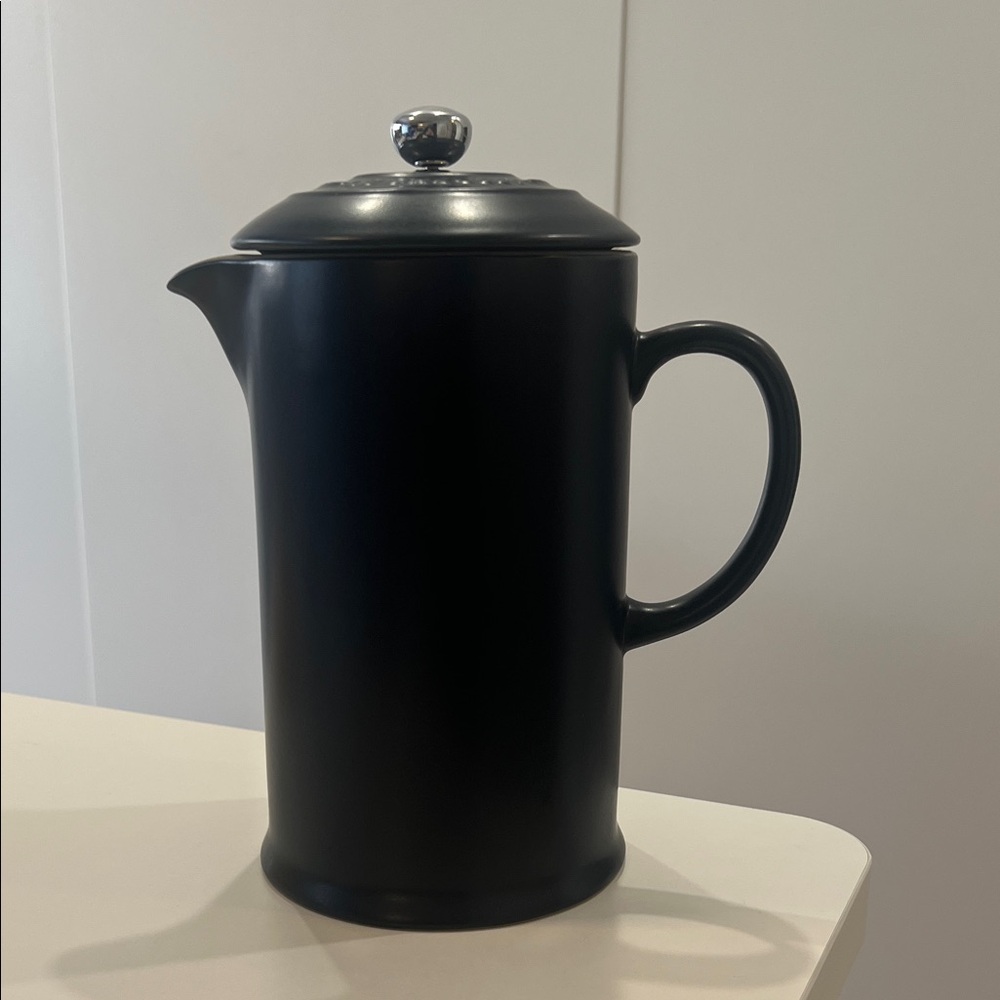 Le Creuset Matte Navy Ceramic French Press Coffee Maker